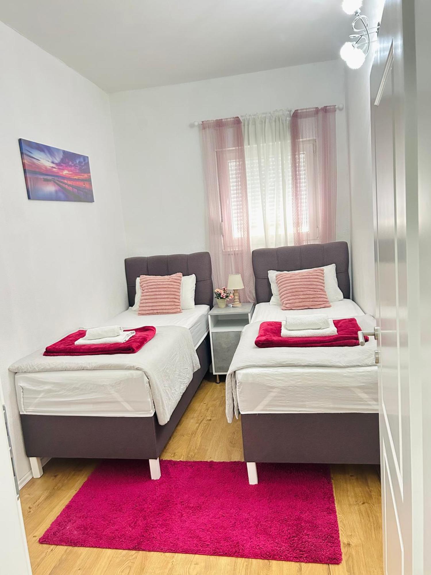 Apartment Tajra Mostar Exterior foto